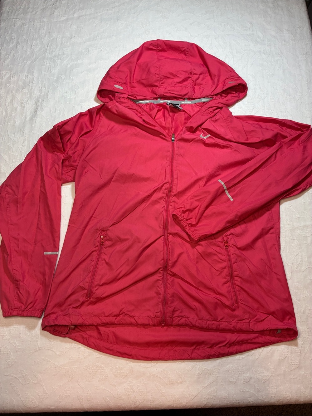Nike Women's Hooded Ski/Snow Jacket - Hot Pink